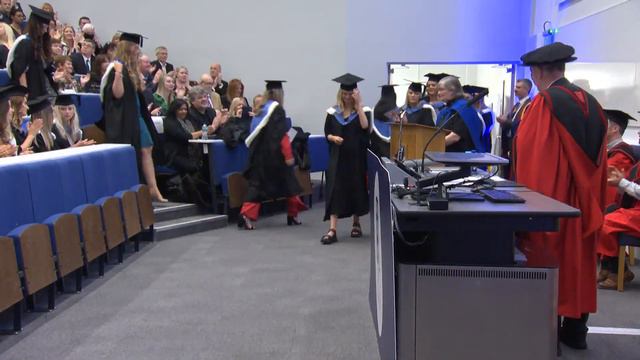 11:30am Brett 10th March 2022 – Liverpool University Graduation. Psychology & Public Health смотреть онлайн