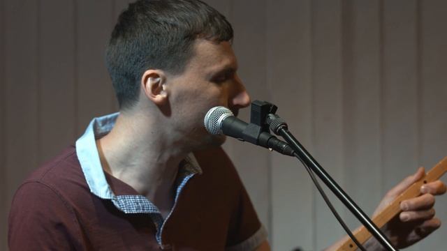 Дети выдры - Каменный бубен (варган, домбра, магия) смотреть онлайн