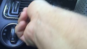 Снятие салонного воздухозаборника Skoda Rapid (шкода рапид)