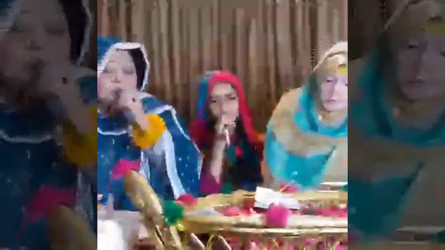 Deewane Jo vi mangde Ne Mere Sarkar смотреть онлайн