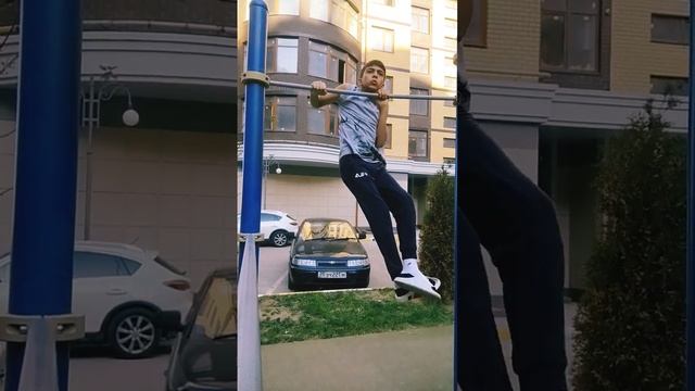 учусь делать выход на две день3 #рекомендации #рек смотреть онлайн