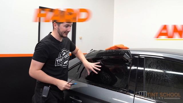 Window Tinting | How To Tint A Side Window (Part 1/3) | Half Peeling смотреть онлайн