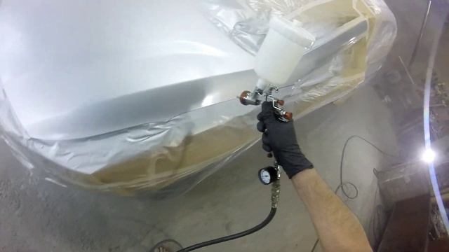 Нанесение лака CRISTAL краскопультом W 400 BELLARIA 