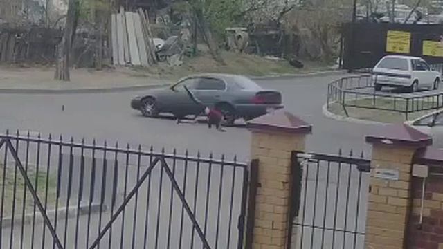 Ребенка сбили две машины смотреть онлайн