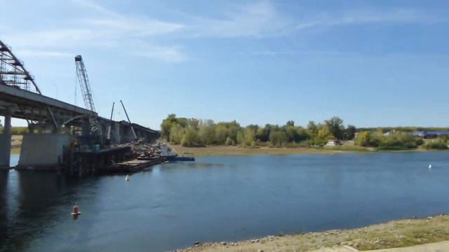 ПОД МОСТОМ АРОЧНЫМ. СТРОЙКА НОВОГО МОСТА ГОРОД УФА НАБЕРЕЖНАЯ РЕКИ БЕЛОЙ 20 АВГУСТА 2023 ПРОГУЛКА смотреть онлайн