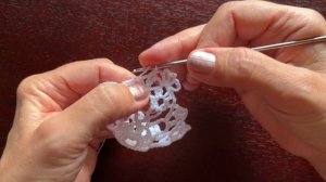 Шарик для новогодней ёлки крючком - #10