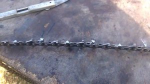 Почему криво пилит бензопила