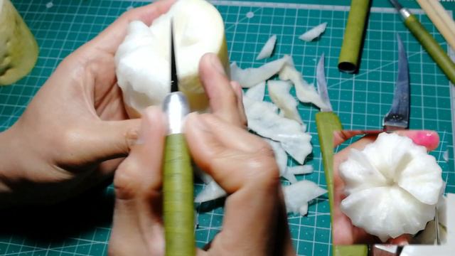 Hibiscus Flowers Carving from White Radish (Turnip) [NO.032] แกะสลัก смотреть онлайн
