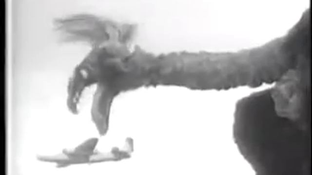 TNT MonsterVision: Clash of the Monsters смотреть онлайн