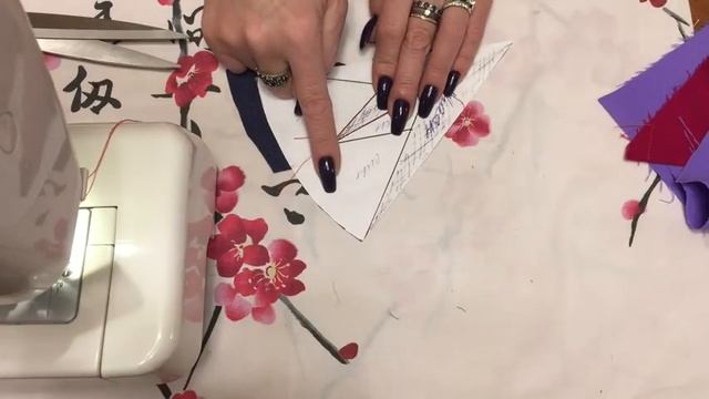 ЛОСКУТНЫЙ БЛОК РОЗА ВЕТРОВ/МАСТЕР КЛАСС ДЛЯ НАЧИНАЮЩИХ смотреть онлайн