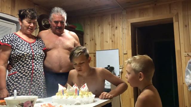 День рождения старшего брата! смотреть онлайн
