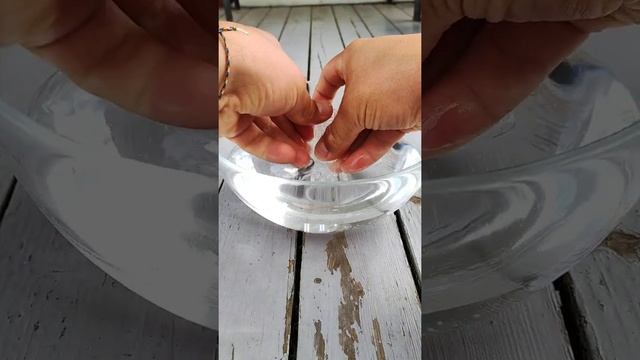 Как легко снять защитную пленку с акрила! Снятие пленки с клипс крепления . смотреть онлайн