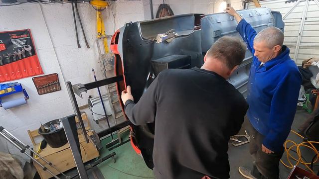 Austin mini boot floor panel install смотреть онлайн
