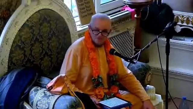 ☝️Не нужно проговаривать смысл мантры.Е.М. Джагадатма пр. Святое Имя. Маха мантра. Харе Кришна. смотреть онлайн