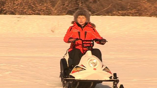 Рыбинка - легкий снегоход для рыбаков смотреть онлайн