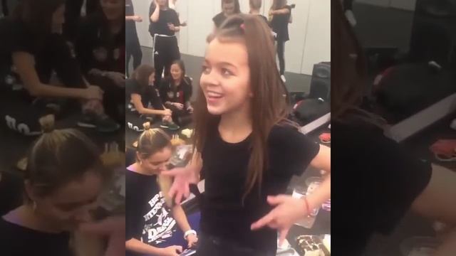 Ева Уварова?? Ева , ты считаешь себя жирной смотреть онлайн