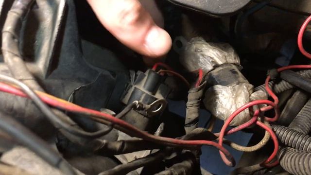 Замена термовыключателя вентилятора радиатора Fae 38170 на Volkswagen Golf III