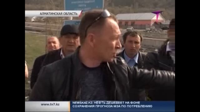 Жители г. Есик требуют вернуть им главную городскую площадь смотреть онлайн
