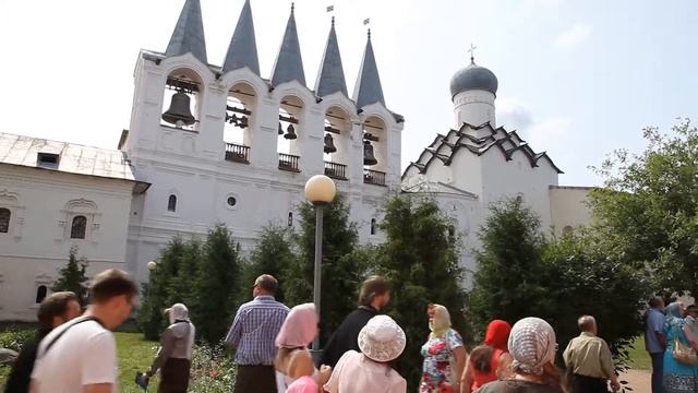 Колокольные звоны в Тихвине 9 июля 2013 года смотреть онлайн