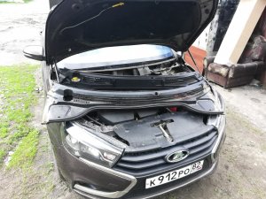 Установил Жабо нового образца. Лада Веста.