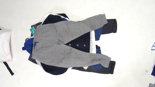 OVS детская одежда. Лот №НН74. Вес 9,0 кг, 24.3 евро кг, с/с 365 рублей смотреть онлайн