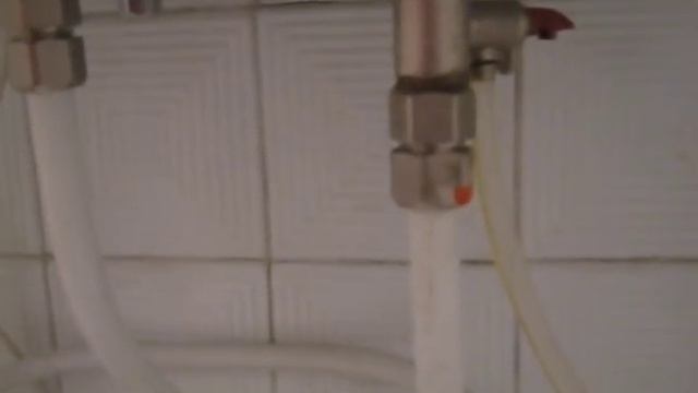 Низкий напор горячей воды из бойлера, водонагревателя THERMEX - Часть 1 смотреть онлайн