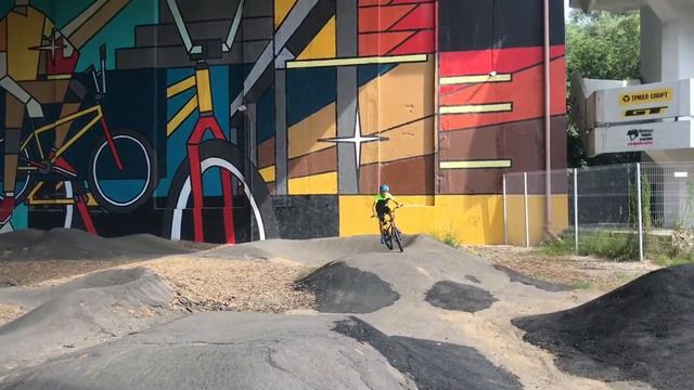Мой первый BMX смотреть онлайн