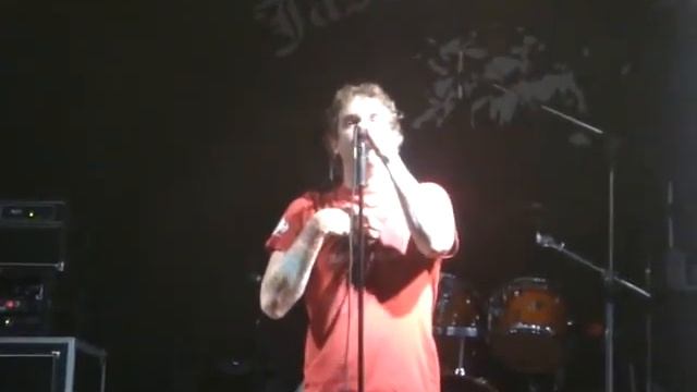 Pennywise Em Fortaleza 02/12/2010 Apresentação Pelo Maurílio