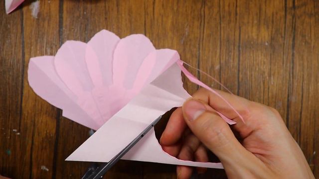 紙で作る つつじの壁面飾りの作り方（音声解説あり）How to make an azalea wall decoration made of paper.【つくるモン】 смотреть онлайн