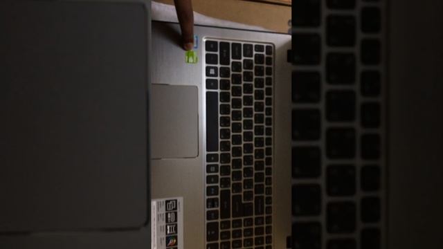 ACER ASPIRE F15-573G UNBOXING AND REVIEW смотреть онлайн