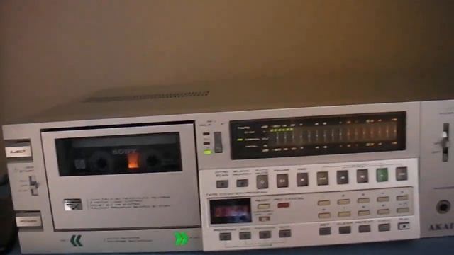 Akai GX-F66RC Cassette Deck ____________ sn: 71120-27736 смотреть онлайн