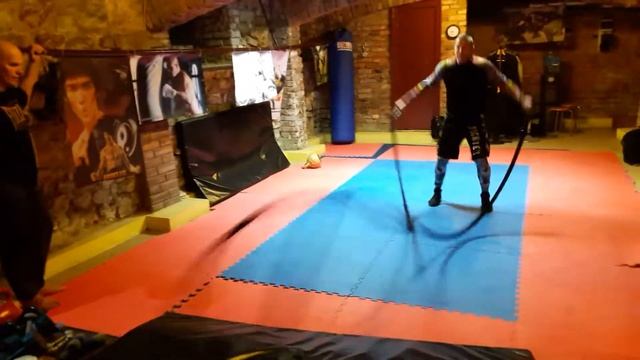 Тренировка с канатами для бойцов. смотреть онлайн