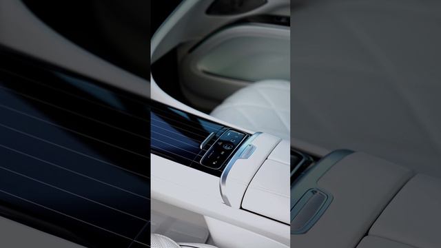 Единственный в России Mercedes-Maybach EQS SUV 680 в МБ РУС! смотреть онлайн