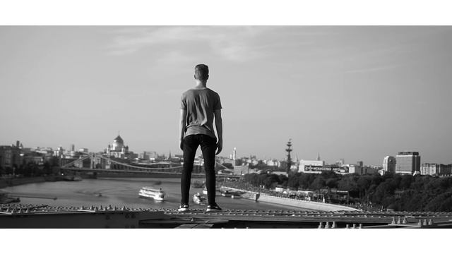 THE NEIGHBOURHOOD - SWEATER WEATHER. RUSSIAN EDITION смотреть онлайн