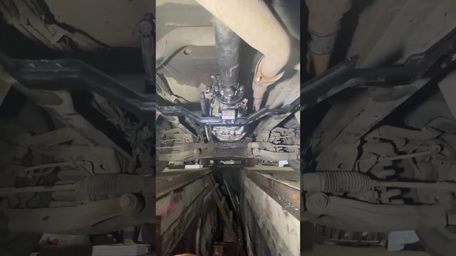 Установили очередную МКПП 6-ст Мерседес Спринтер на Газель Некст с двигателем Cummins 2,8 смотреть онлайн