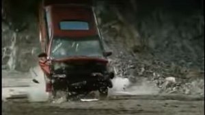 Краш тест Volvo 850 с Горы !