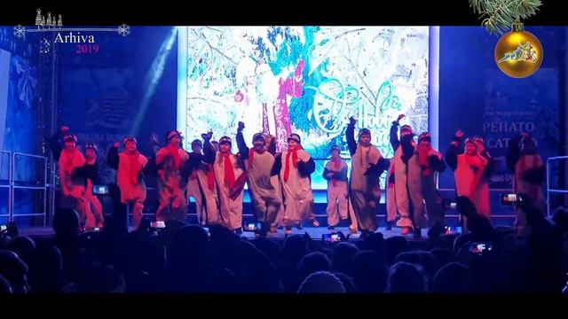 Новый Год ЕЛКА 2019 (Пингвины) смотреть онлайн