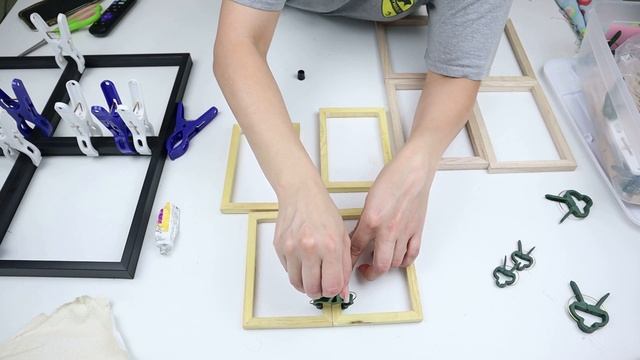 DOLLAR TREE DIY // FARMHOUSE STYLE WINDOW FRAME WALL DECOR // HOMEMAKING смотреть онлайн