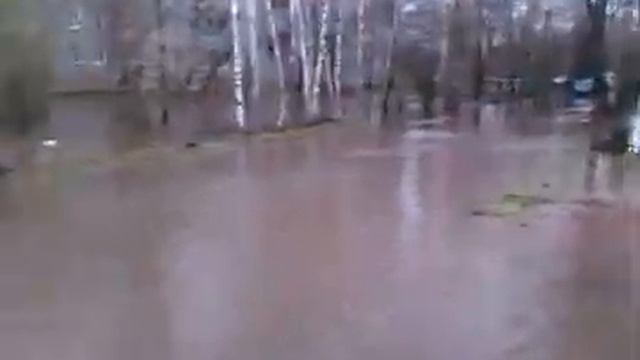 Затопило дома смотреть онлайн