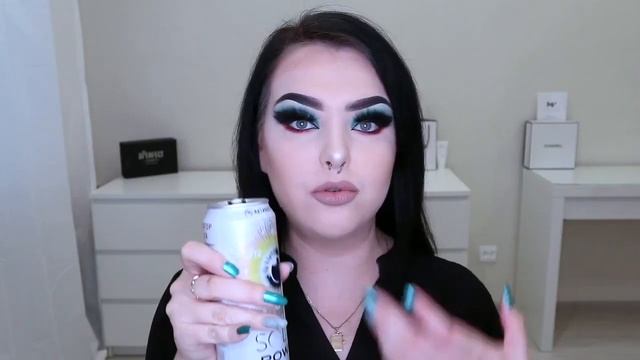 Marina Luxious пьет попу смотреть онлайн