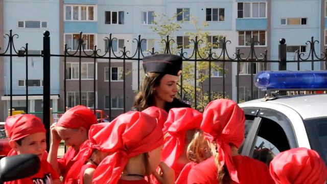 День светофора в школе № 211 4.08.17 смотреть онлайн