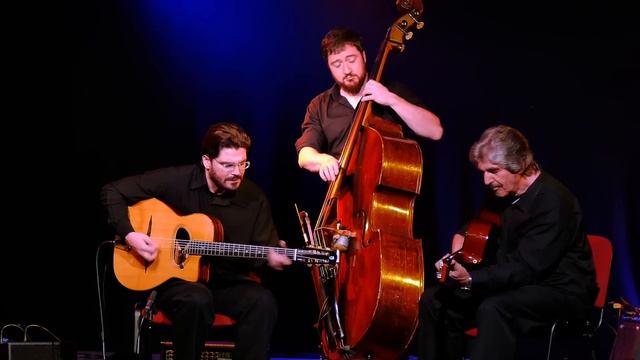 Hey Joe - Acoustic Hendrix Cover - Joscho Stephan Trio смотреть онлайн