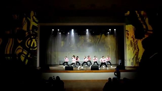 Номер от UNI-DANCE. Хореограф - Перчина Марина. смотреть онлайн