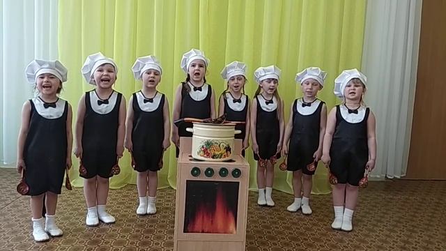 "Песенка про манную кашу" сл. и муз. Л. Абелян - вокальная группа детей среднего дошк. возраста смотреть онлайн