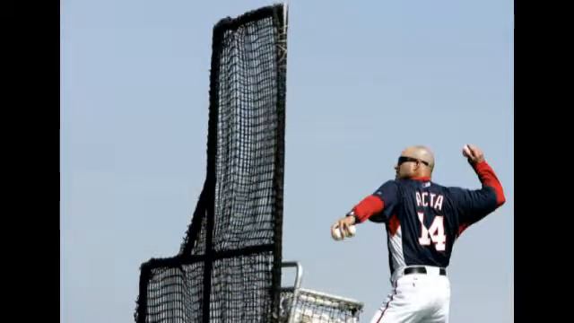 MLB Buzz: SPRING TRAINING EDITION! PITCHERS AND CATCHERS! смотреть онлайн