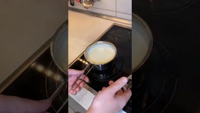 мидии в соусе дор блю смотреть онлайн