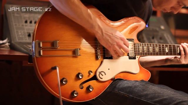 1965 Epiphone Riviera ( Lukáš Martinek ) смотреть онлайн