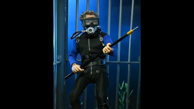 A LOOK AT: Jaws - Shark Cage Matt Hooper by NECA REVEAL смотреть онлайн