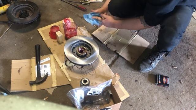 1994 Ranger replace front brake pads rotors & wheel bearings смотреть онлайн