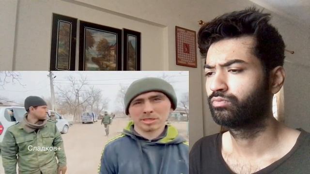 МАРИУПОЛЬ. УКРАИНСКИЕ ПЛЕННЫЕ ПРИЖИВАЮТСЯ В ЧАСТЯХ АРМИИ ДНР. Reaction смотреть онлайн